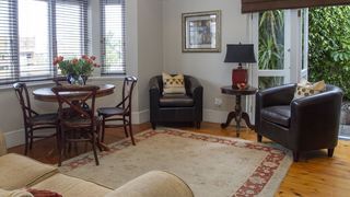 Conifer Beach House | Self-catering Humewood