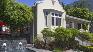 Conifer Beach House | Humewood Accommodation