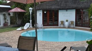 Pelican Place Guest Cottages | Durbanville Self-catering