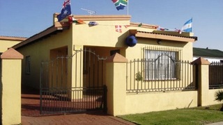 Ribsi's B&B | Soweto Accommodation