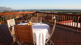22 on Jasmine | Heldervue Accommodation