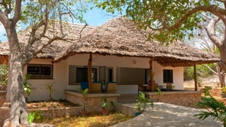 Little Gem Cottage | Watamu Accommodation