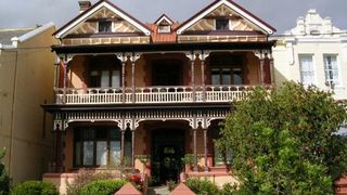 St Moritz Guest House | Gardens Accommodation