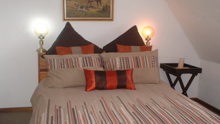 The Attic at Waters Edge | Accommodation Bluewater Bay