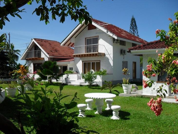 Julianasvillas Chalets | Anse Aux Pins Accommodation