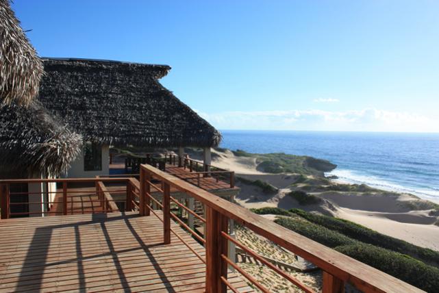 The Lookout Praia da Rocha | Praia da Rocha (Inhambane) Accommodation