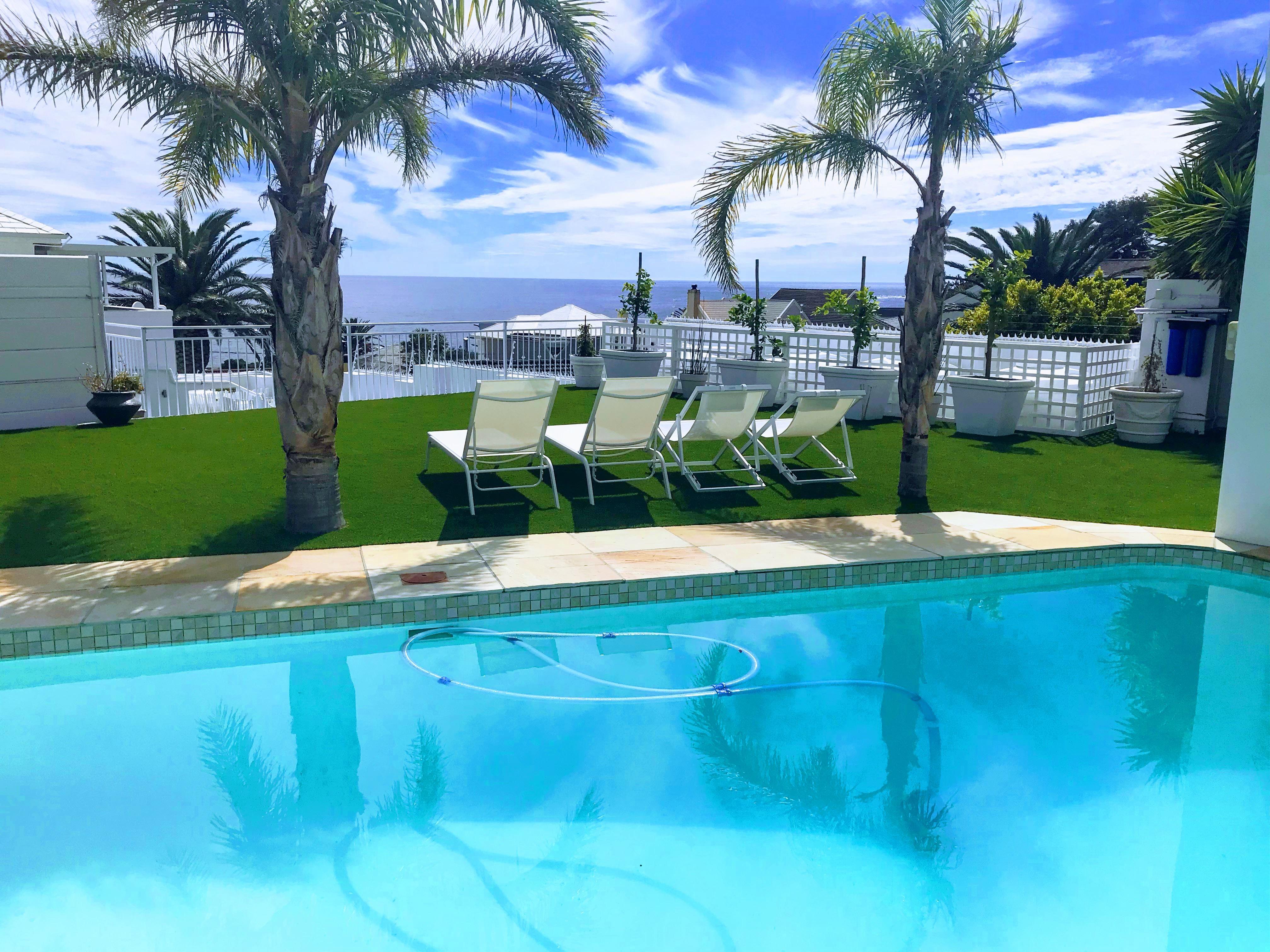 Adriatic At Funkey | Accommodation Camps Bay