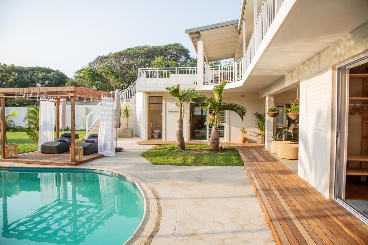 The Beach House La Lucia | Accommodation La Lucia