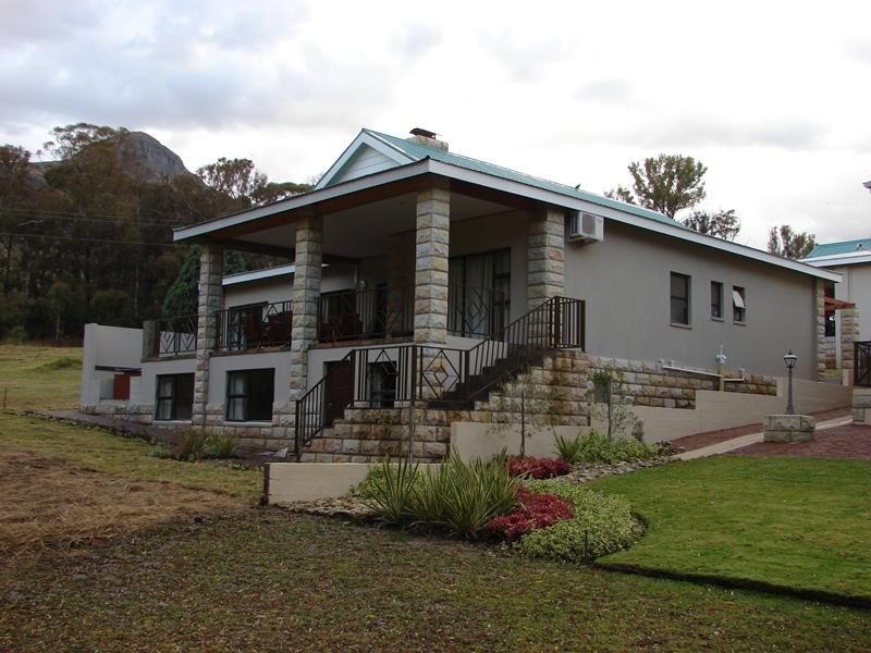 Barrister House | Clarens Accommodation