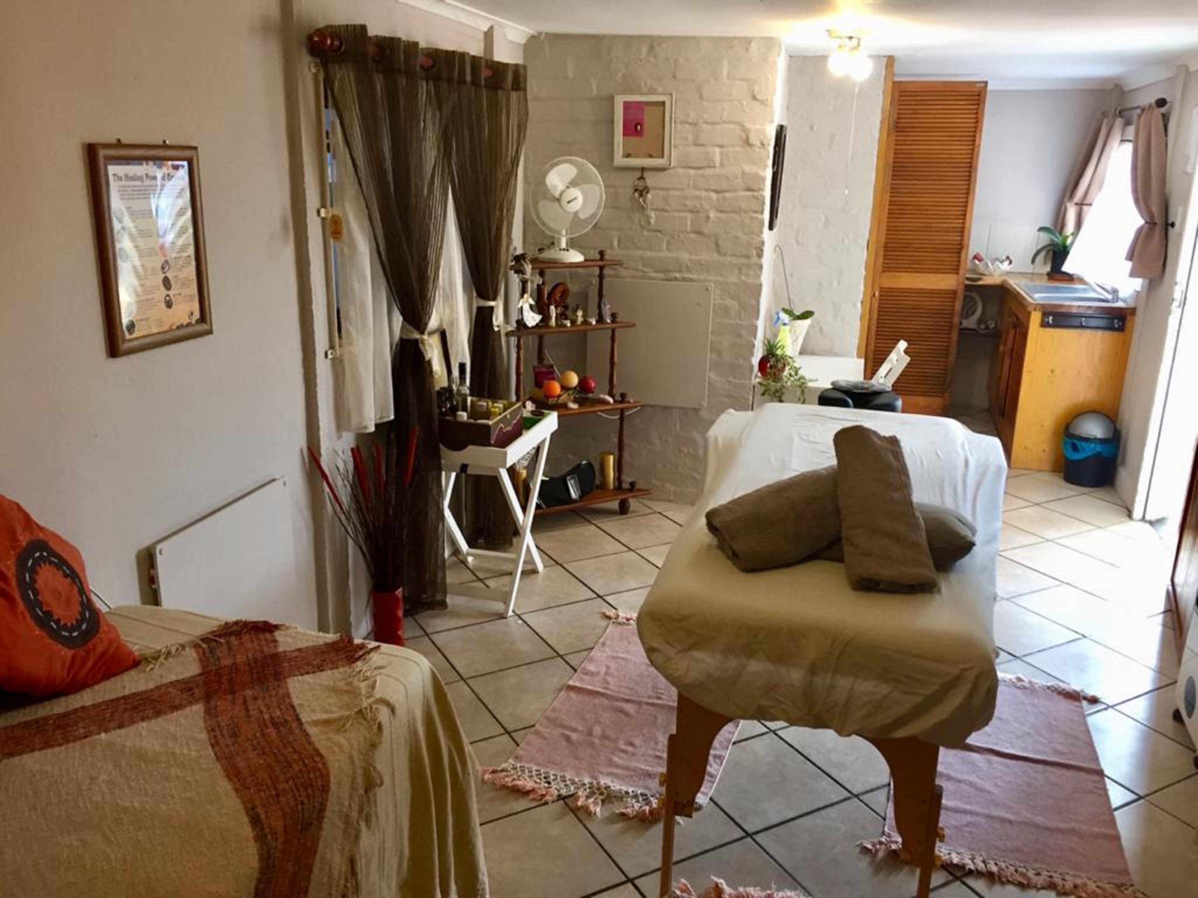 Jembjo’s Knysna Lodge & Backpackers | Knysna Central Accommodation