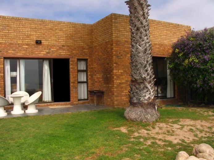 Beach House Accommodation – Oyster | Accommodation Port Nolloth
