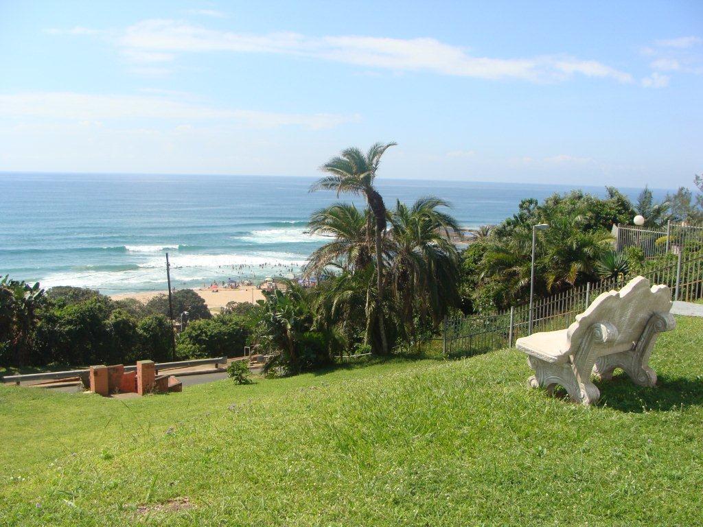 Iris House | Amanzimtoti Accommodation