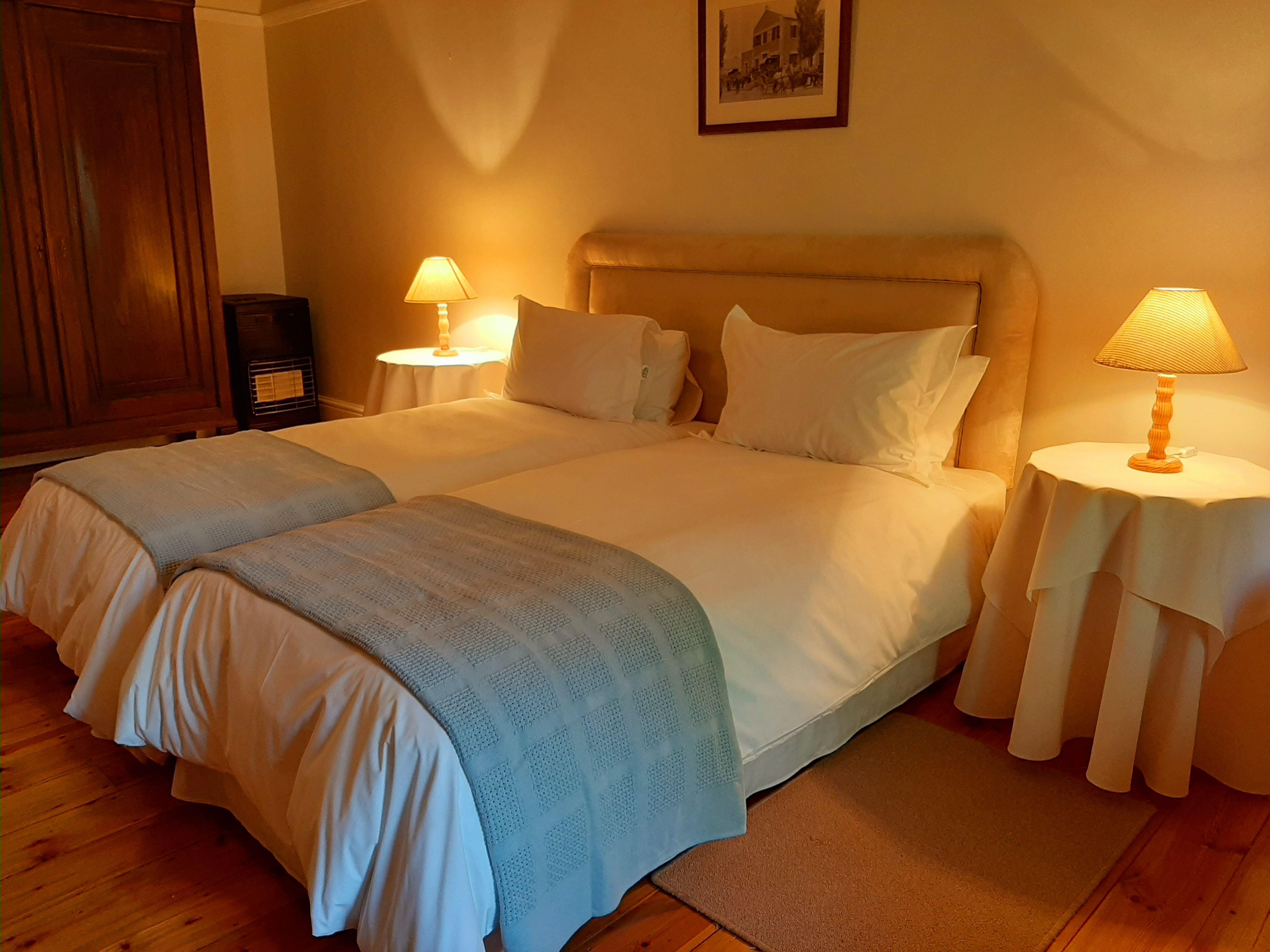Foster's Manor | Oudtshoorn Accommodation