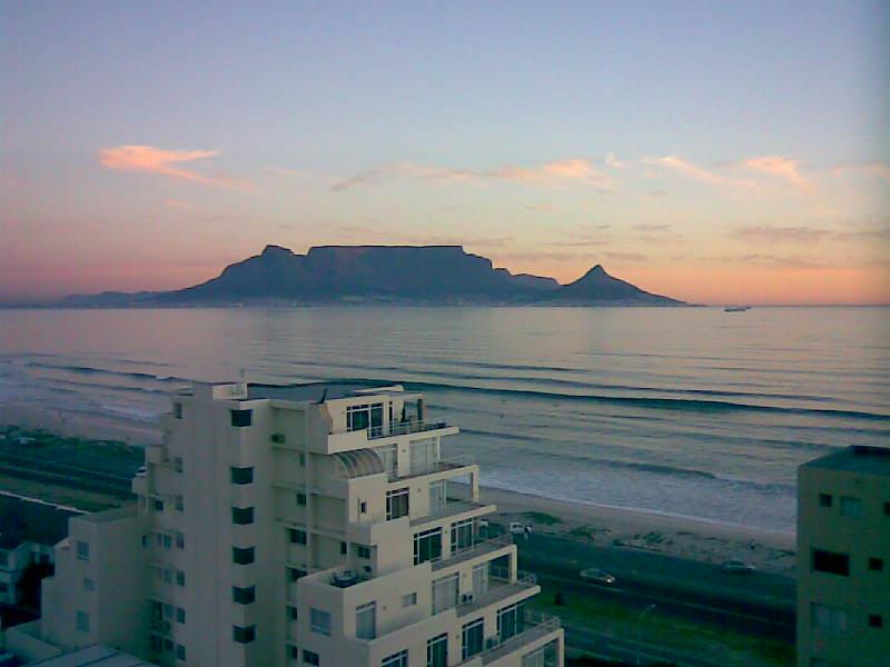 B1001 Ocean View | Accommodation Bloubergstrand