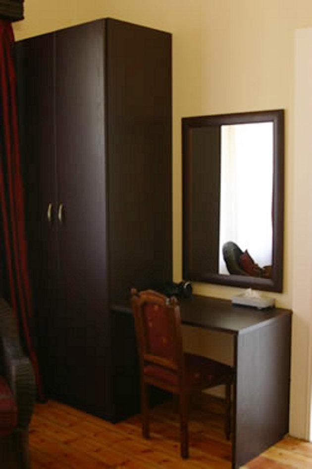 Lali's Guest House