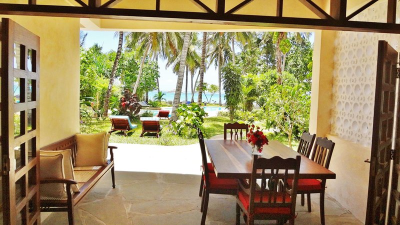 Tamani @ Galu Beach Sea Lodge | Affordable Deals - Book Self-Catering ...