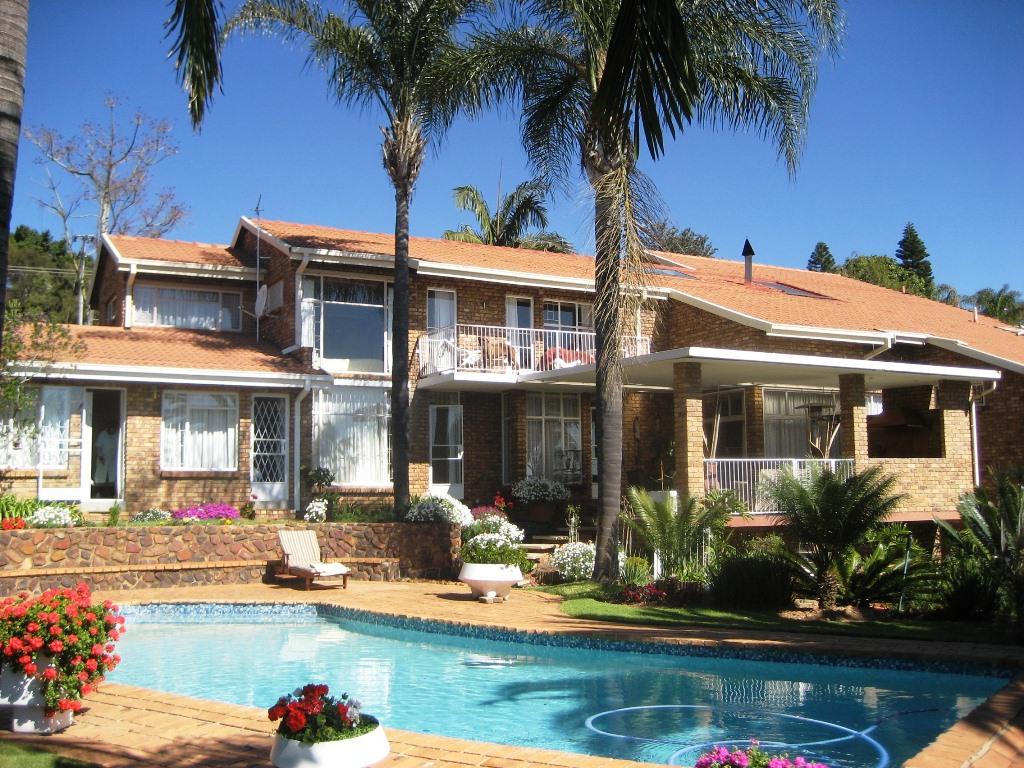 Viva-Africa Guesthouse | Waterkloof Accommodation