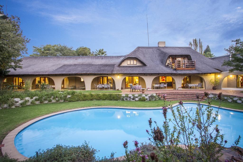 Tladi Lodge