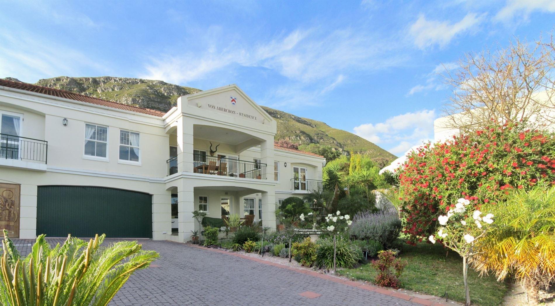 Abercron Residence | Fernkloof Accommodation