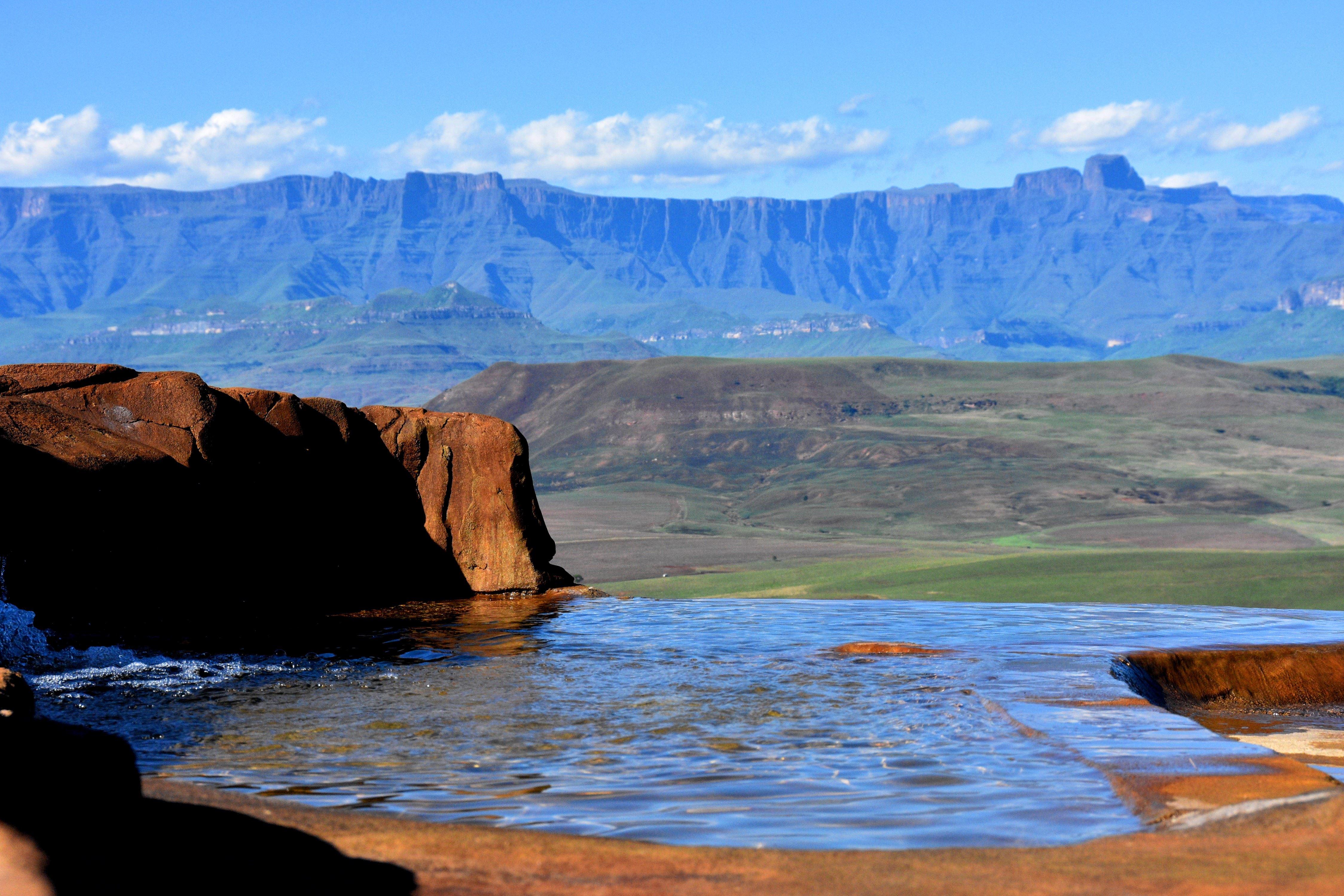 The Berghouse and Cottages | Accommodation Bergville