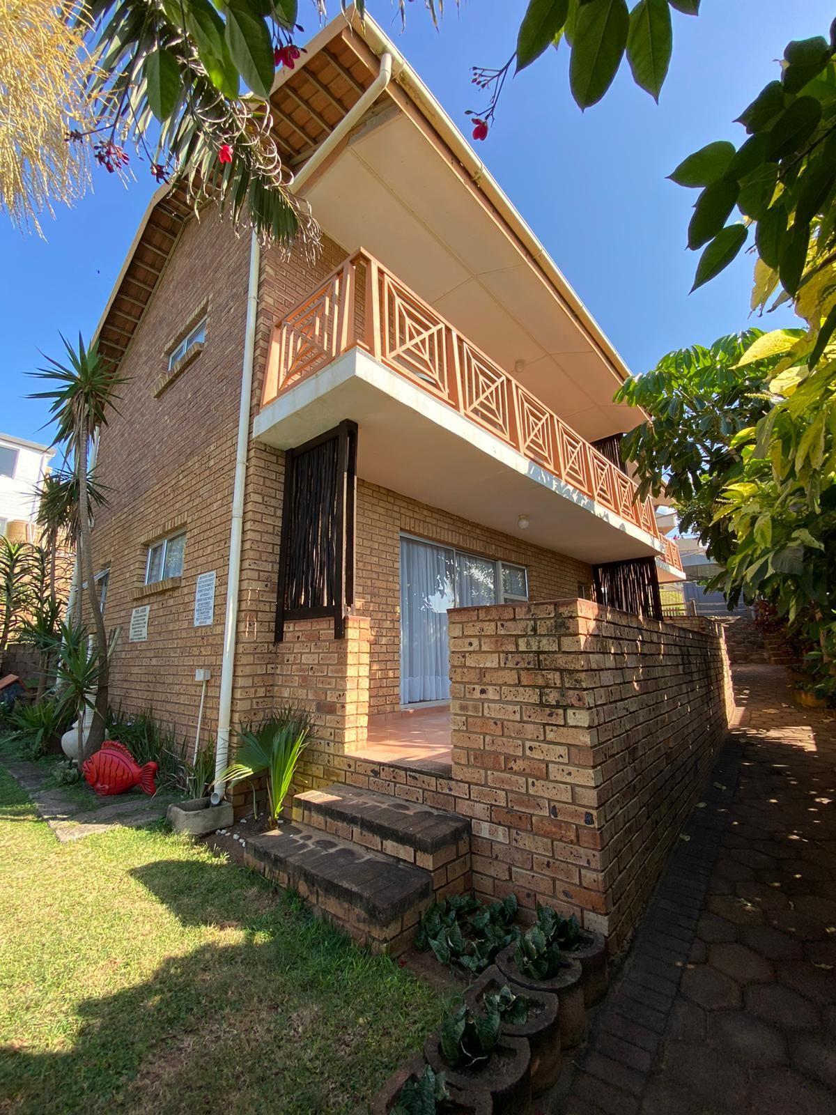 Beachfront Cabanas | Accommodation Winklespruit