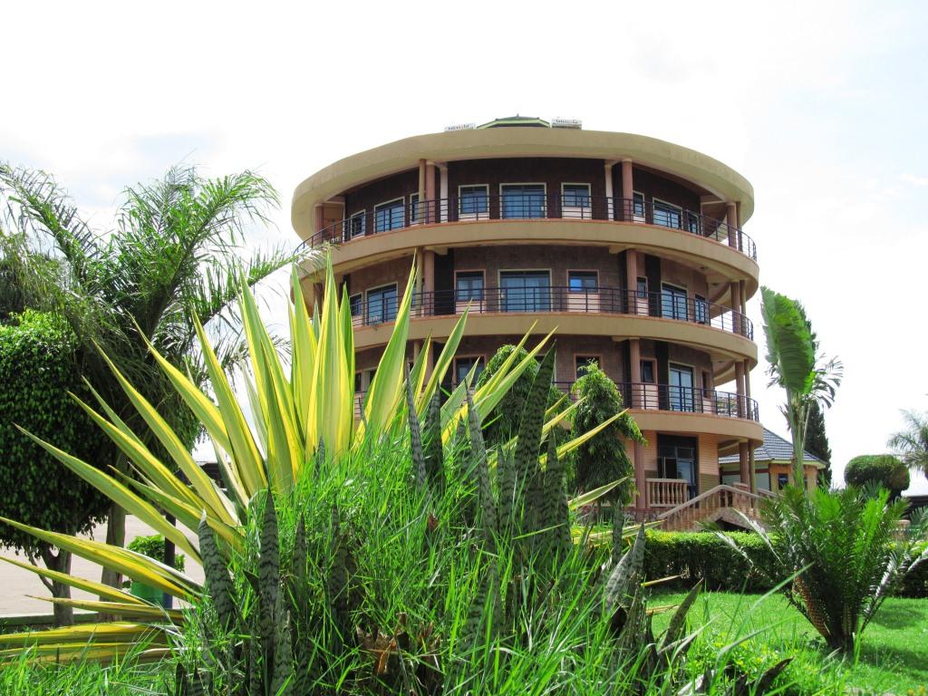 Tooro Royal Cottages | Kyenjojo Accommodation