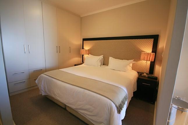 The Crystal Studio Apartments | Camps Bay Self-catering