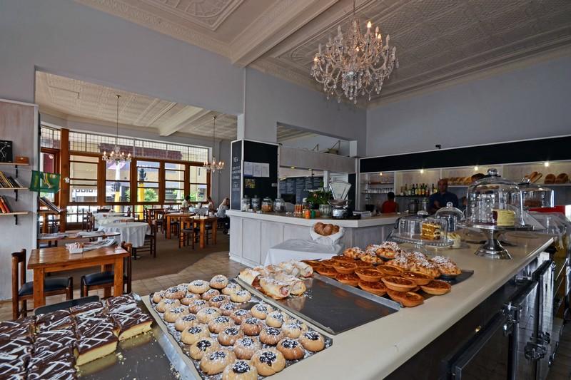 Johannesburg Suites on 7th | Melville Self-catering