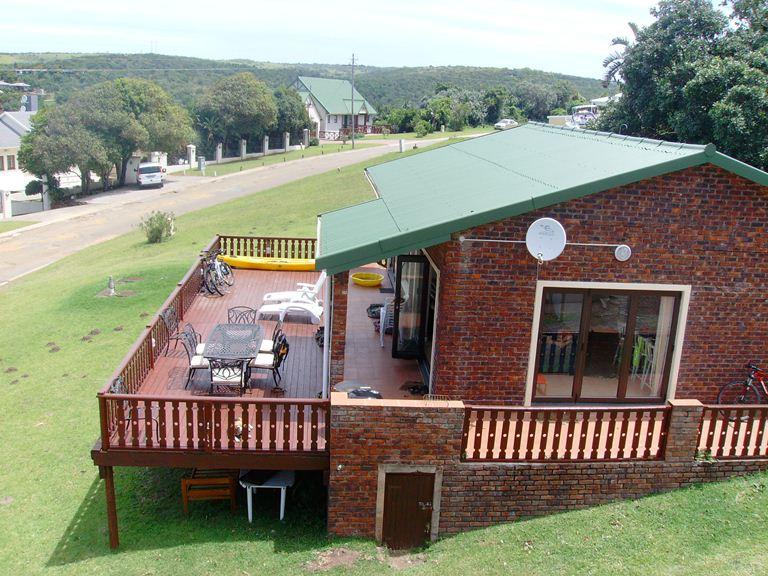 Cottage © K Bromfield