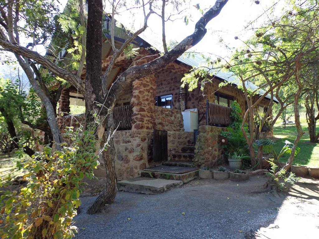 Mountain Rock Cottage | Barberton Accommodation