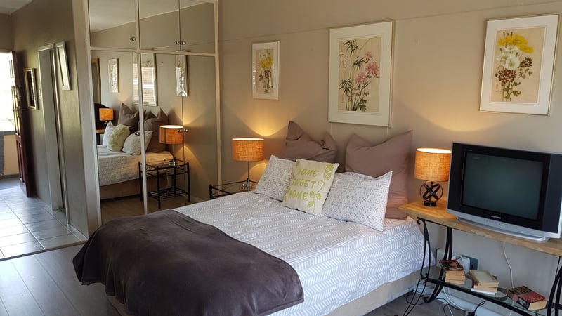 Green Point Apartment | Secure Your Hotel, Self-Catering, or Bed and ...