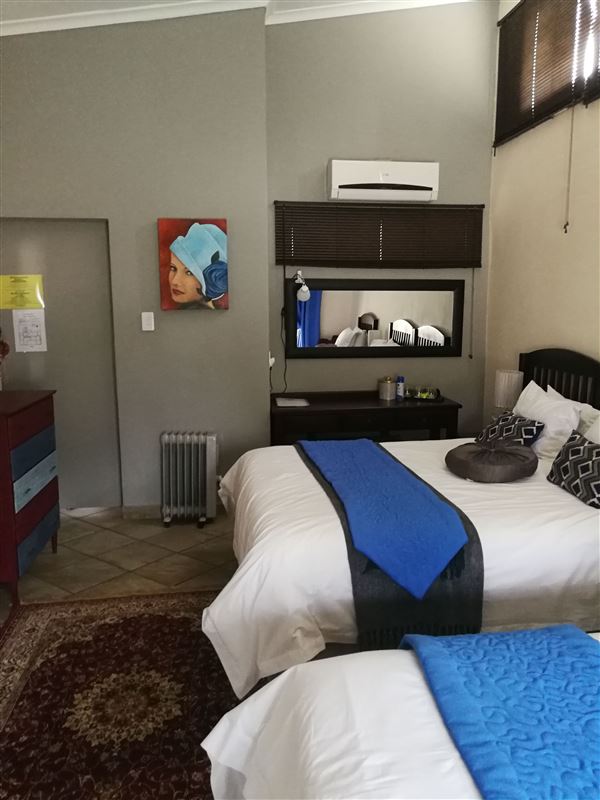 Big Tree Guesthouse | Get the Best Accommodation Deal - Book Self-Catering  or Bed and Breakfast Now!