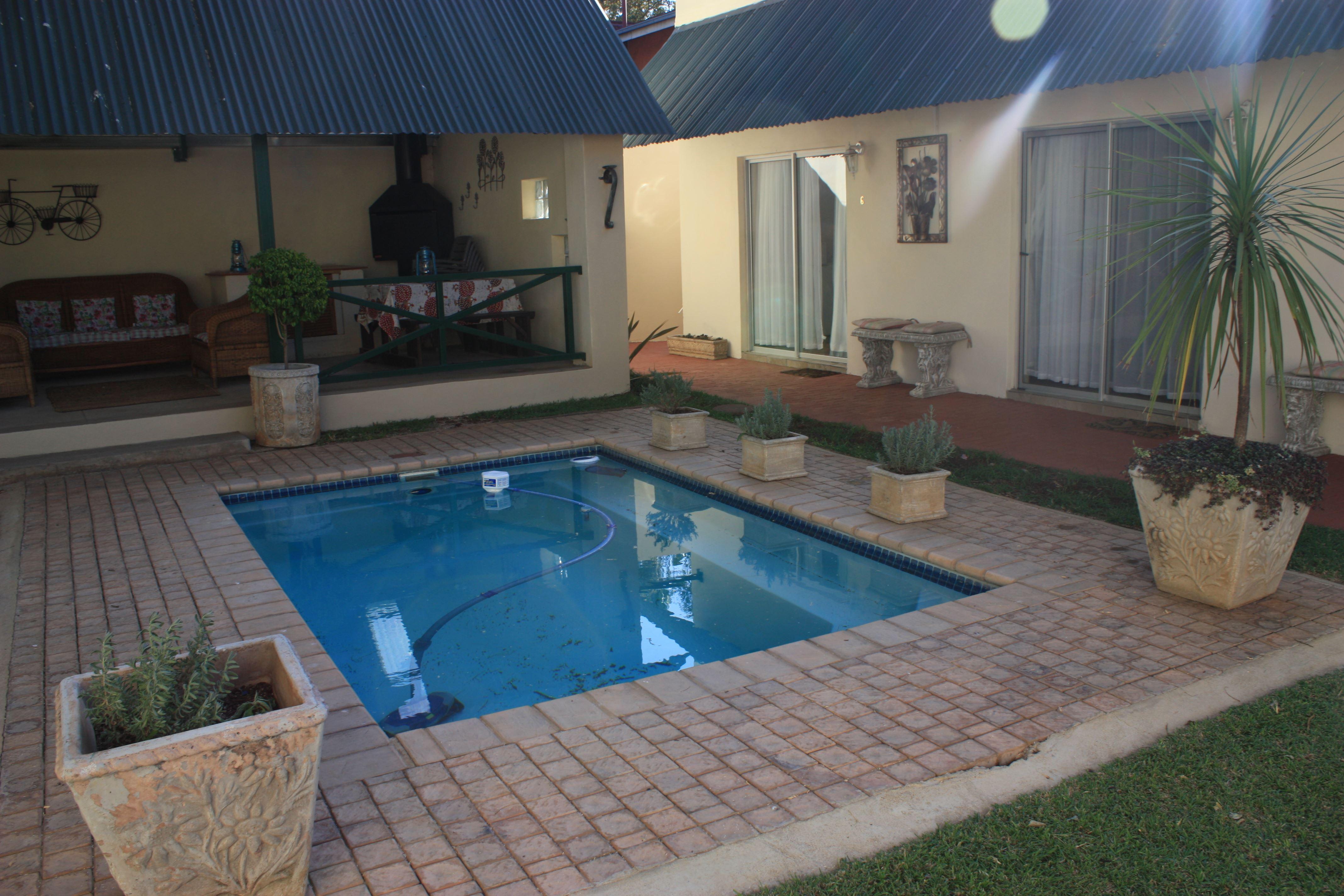 Big Tree Guesthouse | Brits Accommodation