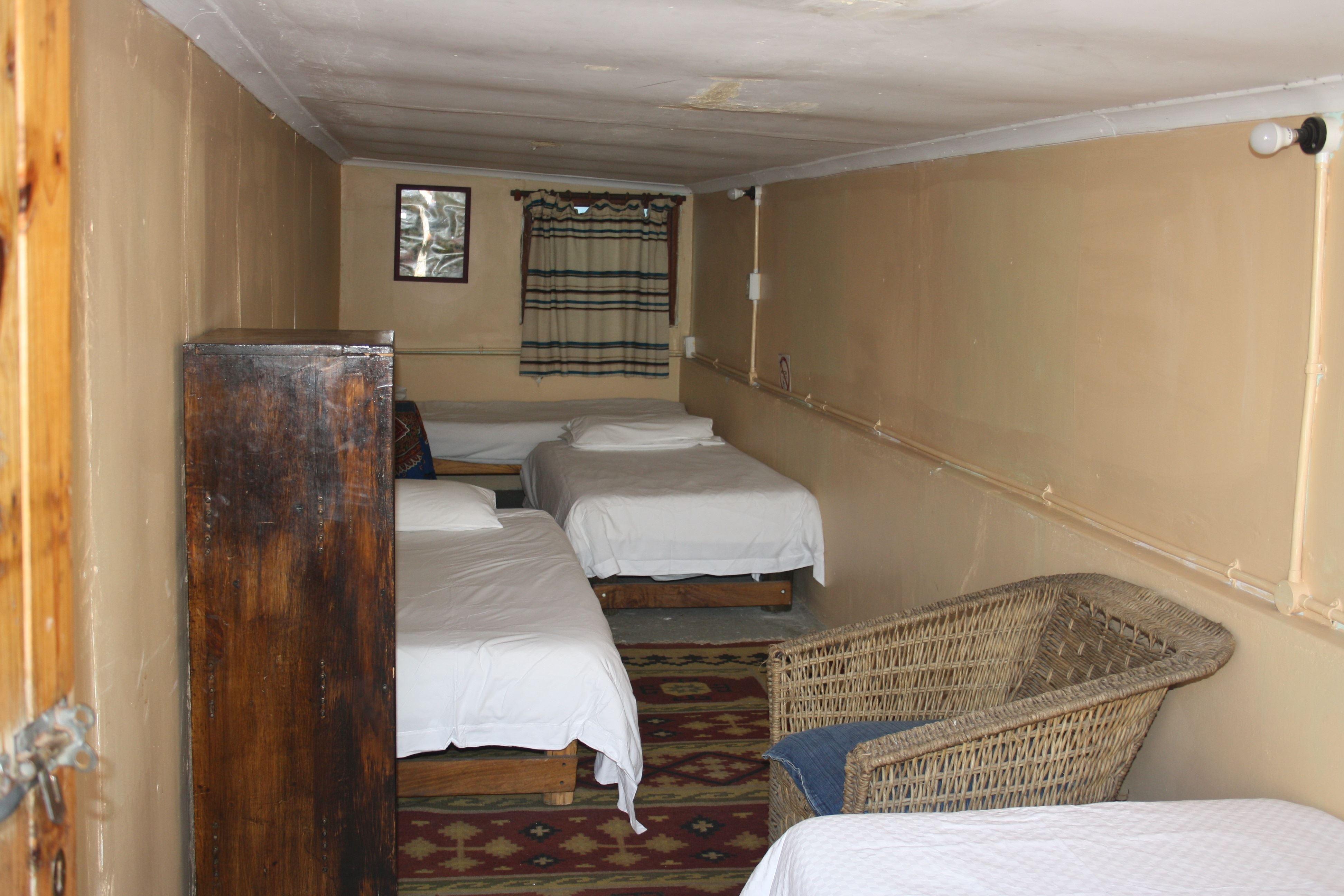 Jacobs Bay Backpackers - The Plot | West Coast Specials
