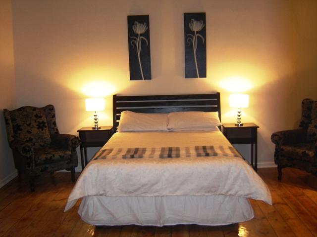 Tranquil Guesthouse | Dundee Accommodation