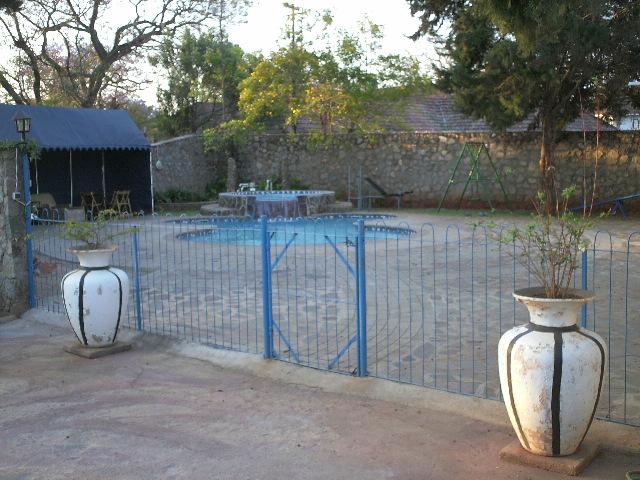 Bettina Executive Guest Lodge