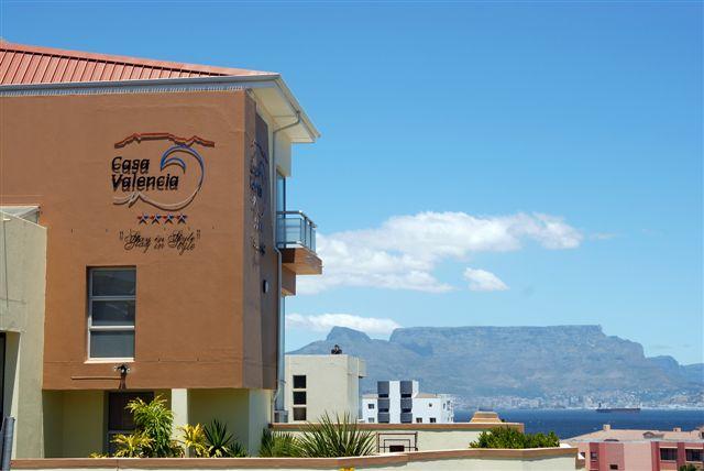 Casa Valencia | West Beach Accommodation