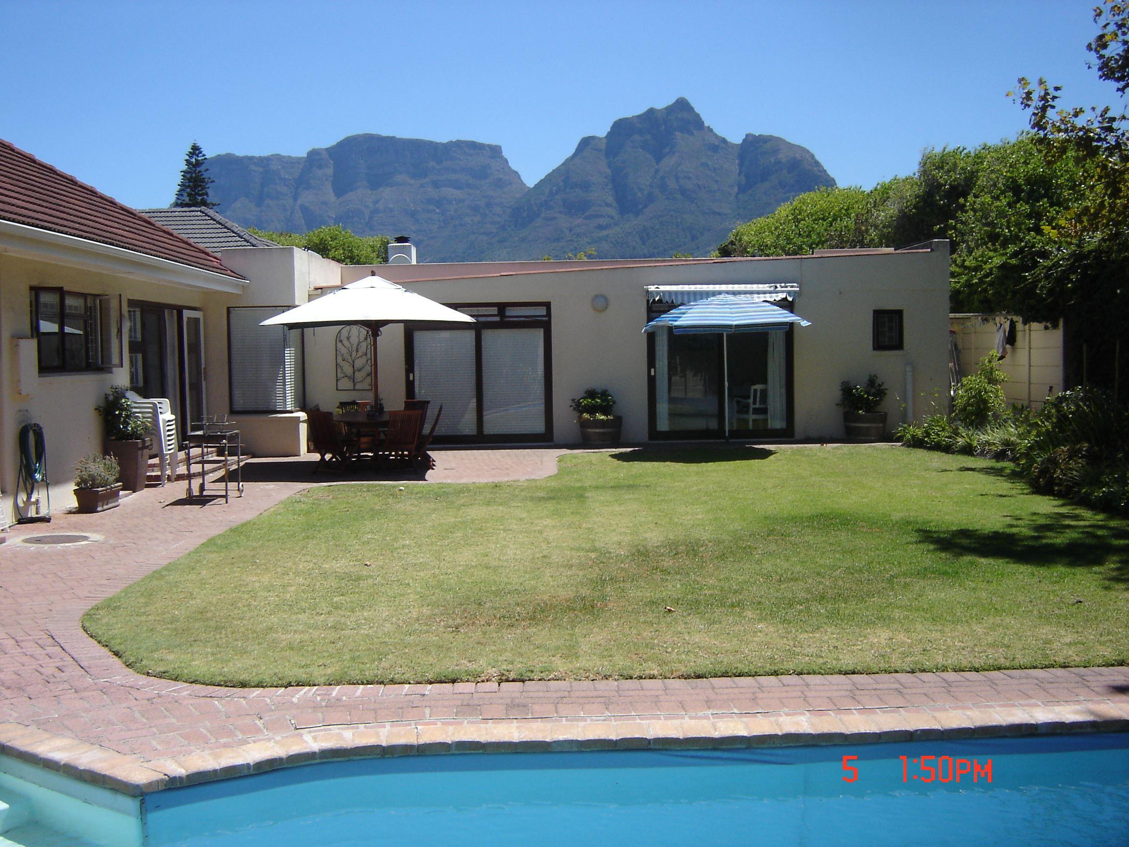 The Wendy House | Rondebosch Self-catering