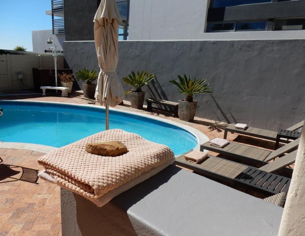 Maartens Guesthouse | Fresnaye Accommodation