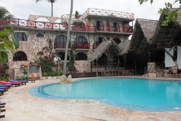 Samaki Lodge | Accommodation Uroa