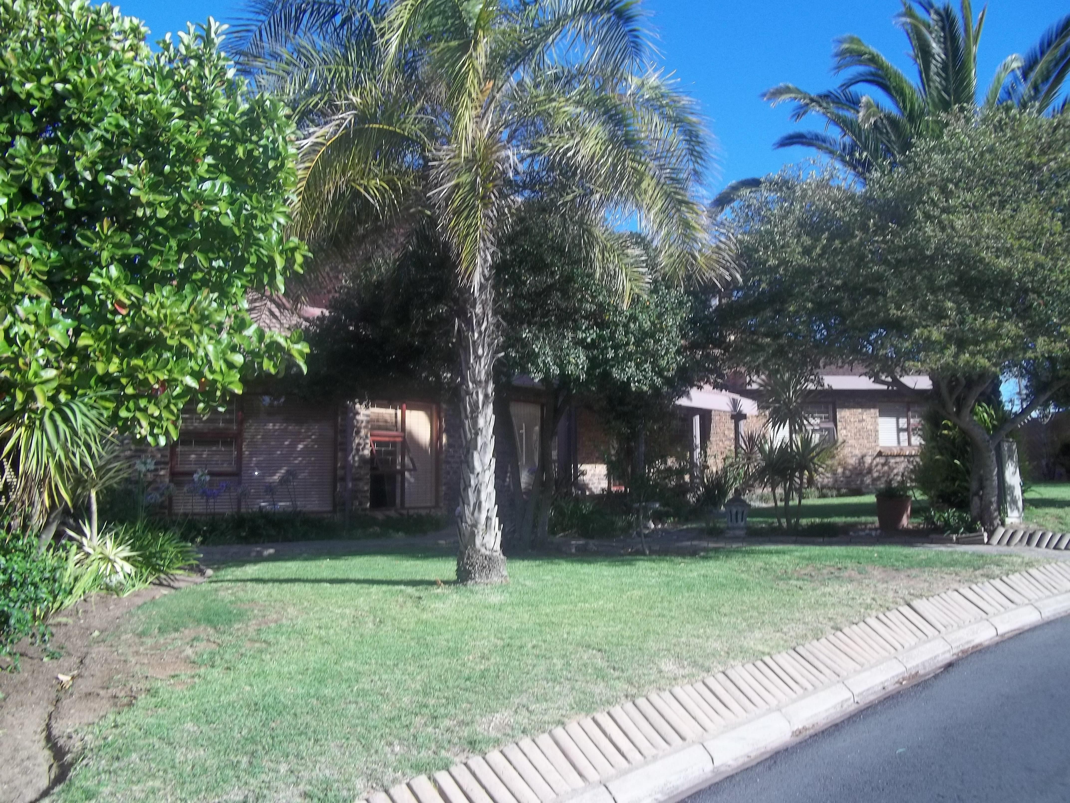 Nikella Bed and Breakfast | Vredenburg Accommodation
