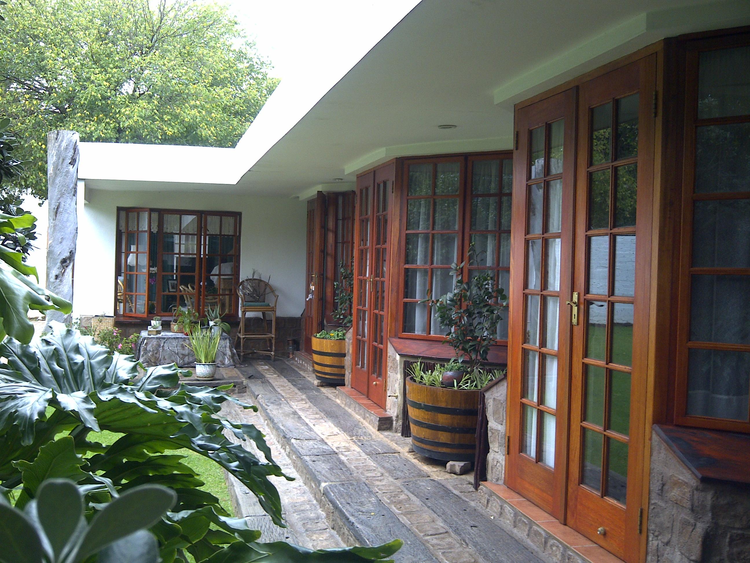 Cosy Den B&B Luxury Guest House Style | Edenvale Accommodation