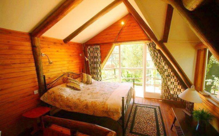 Lakai House and Cottages