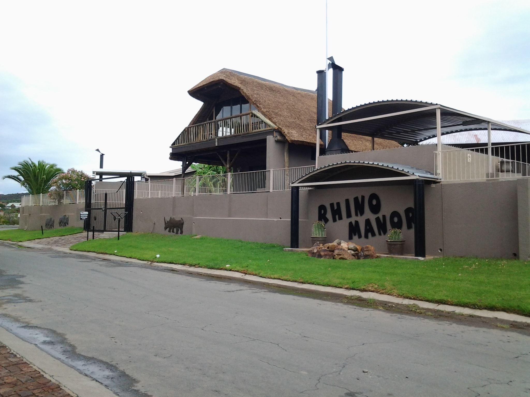 Rhino Manor | Vanderkloof Accommodation