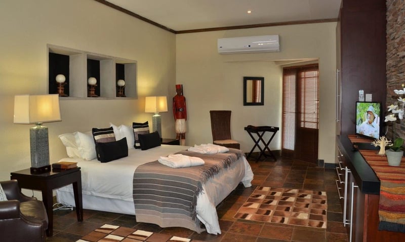 Thuru Lodge & Safaris | Affordable Deals - Book Self-Catering or Bed ...