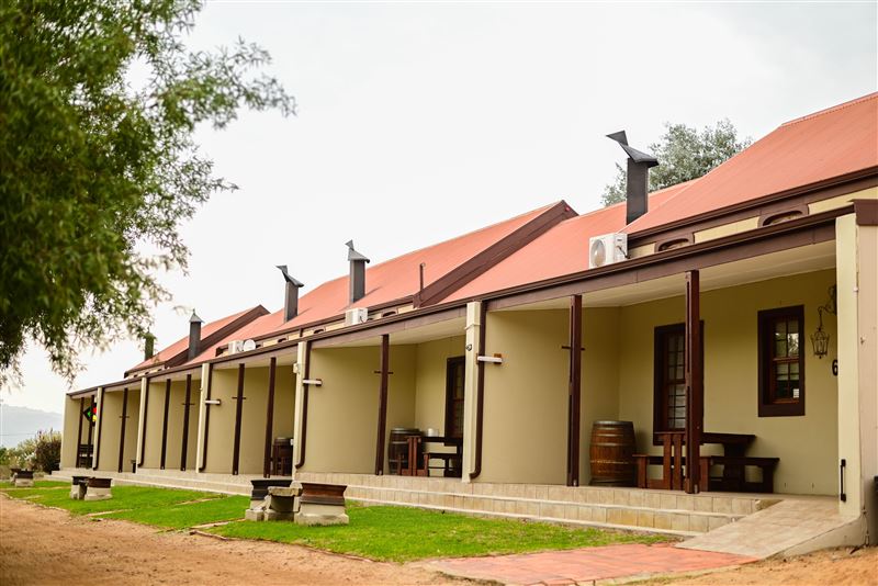Cottage 1, 3, 4 and 6 are double story/lofts cottages and can accommodate up to 5 guests.
Cottage 2 and 5 are single story, two bedroom units that can accommodate up to 4 guests.