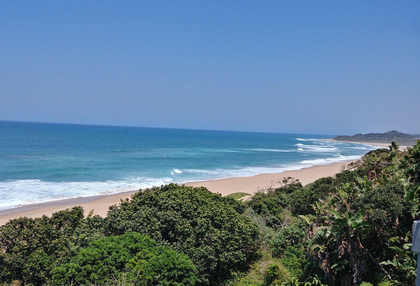 DOLPHIN VIEW, 23 Magai Drive, Zinkwazi beach