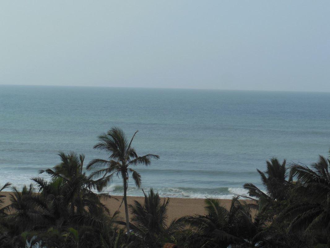 40 NKWAZI DRIVE, Zinkwazi Beach