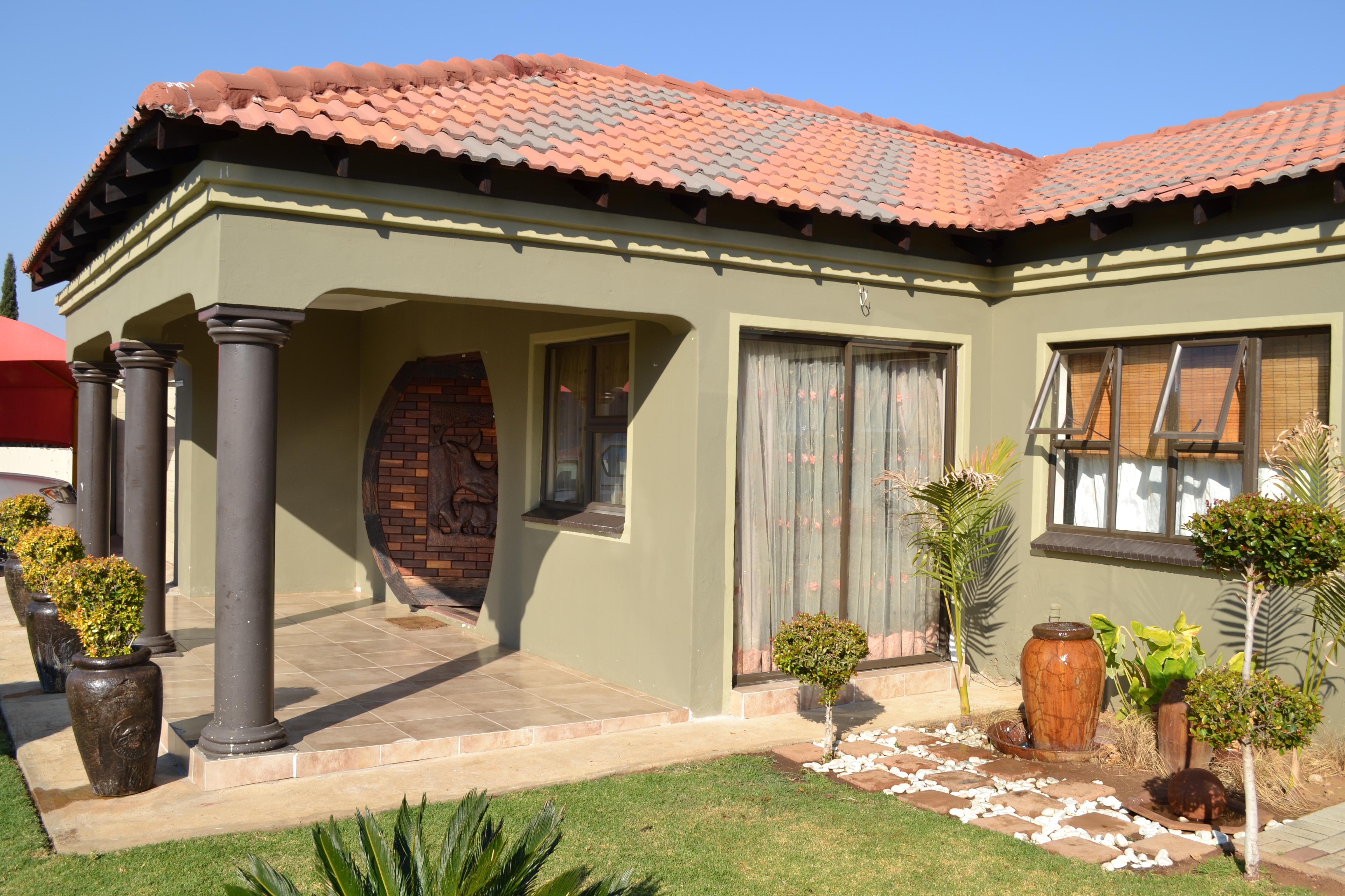 Sharodin Bed and Breakfast | Mogwase Accommodation