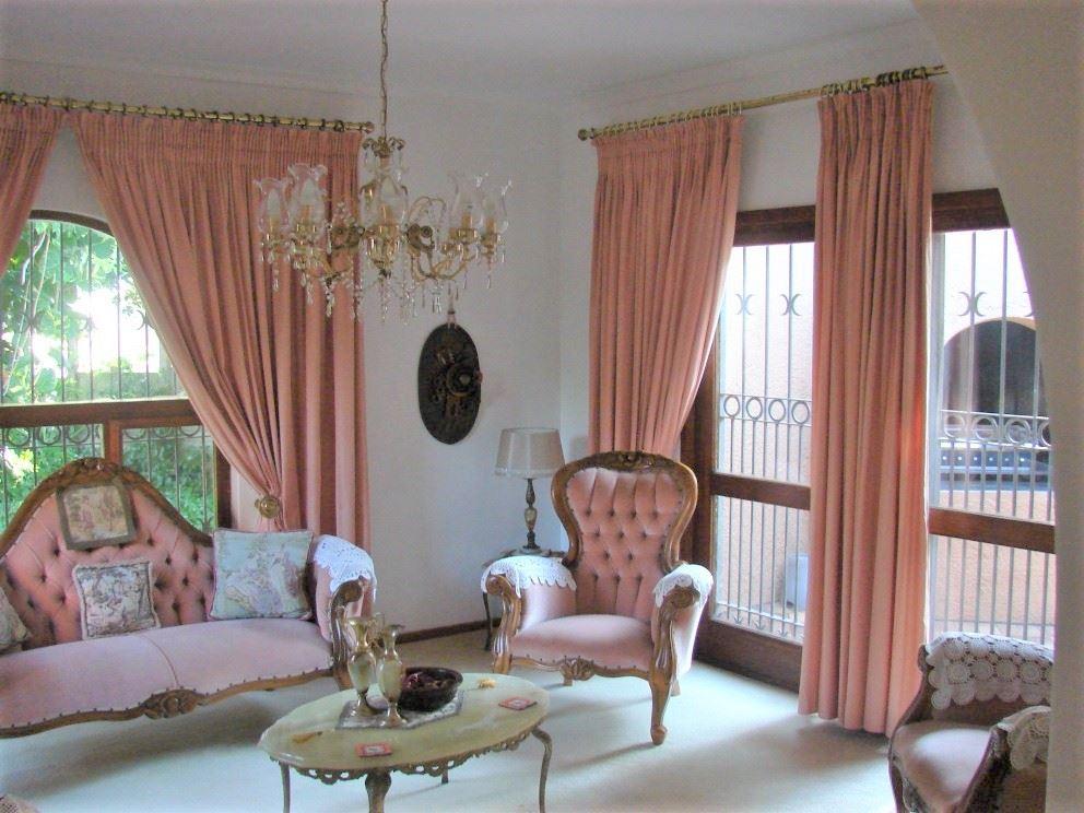 Sarah's Dynasty | St Lucia Self-catering